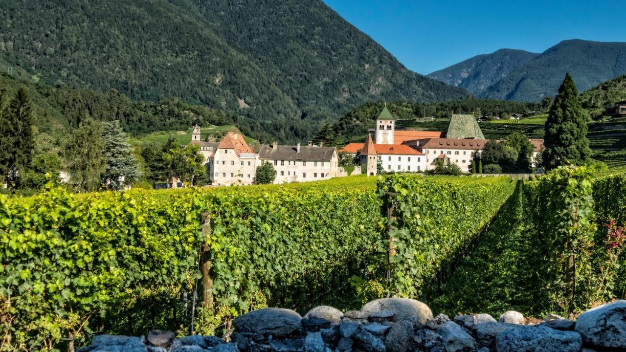 Hotel Brueckenwirt Novacella Екстер'єр фото